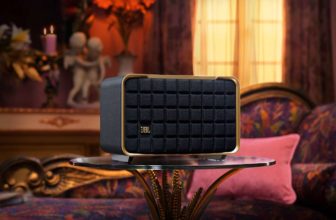 jbl authentics 200 lifestyle02 904x560px 11zon