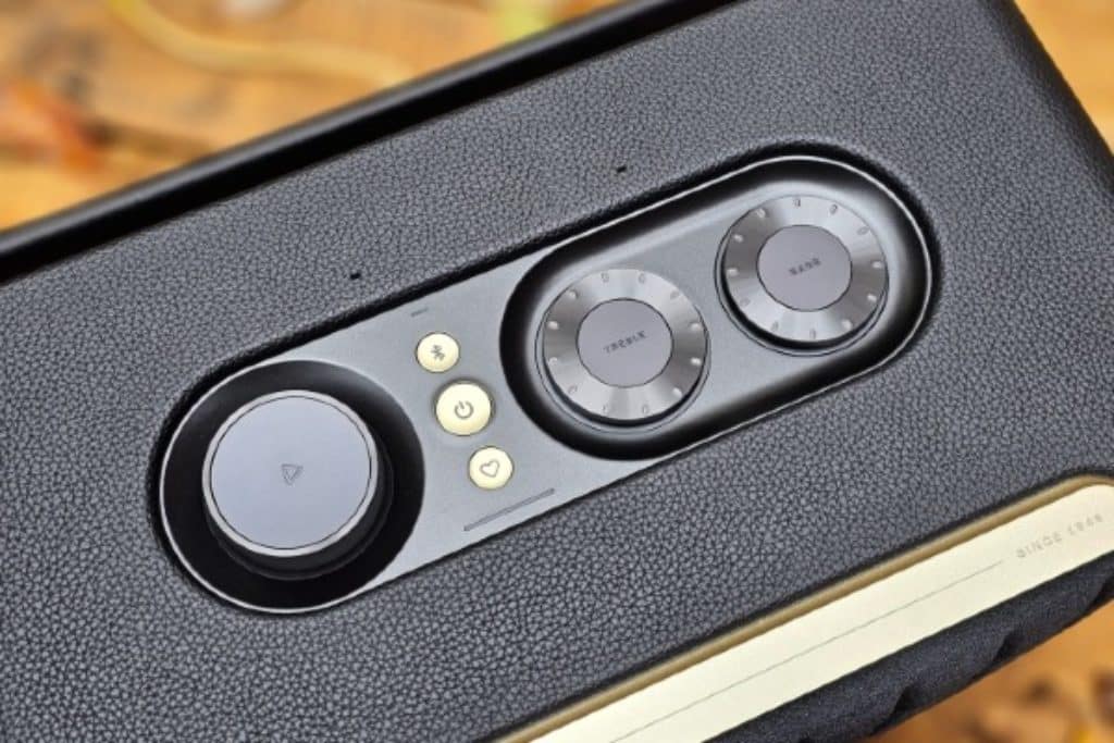jbl authentics